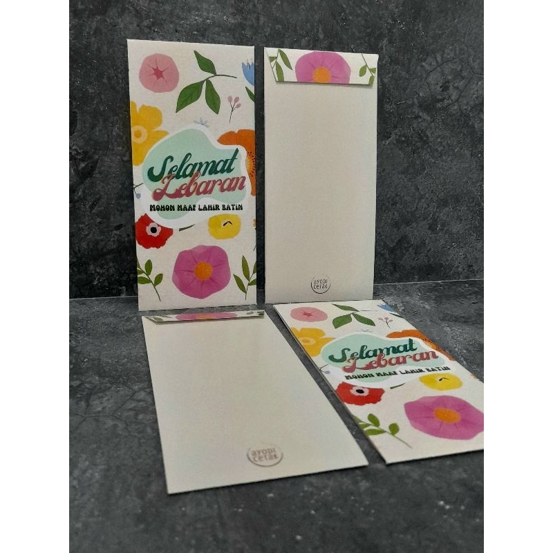 

Amplop Lebaran Lucu Uang Tanpa Lipat tema Bloomy (isi 8 pcs)