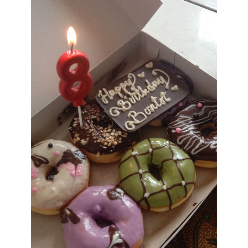 

mentahan kue ulang tahun