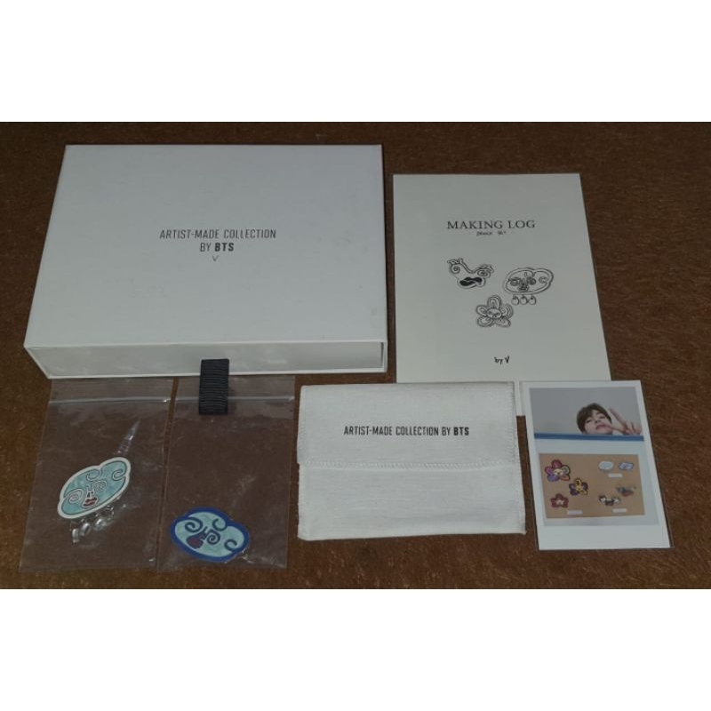 BTS TAEHYUNG artist made merch collection by v taehyung brooch set mini pc + making log