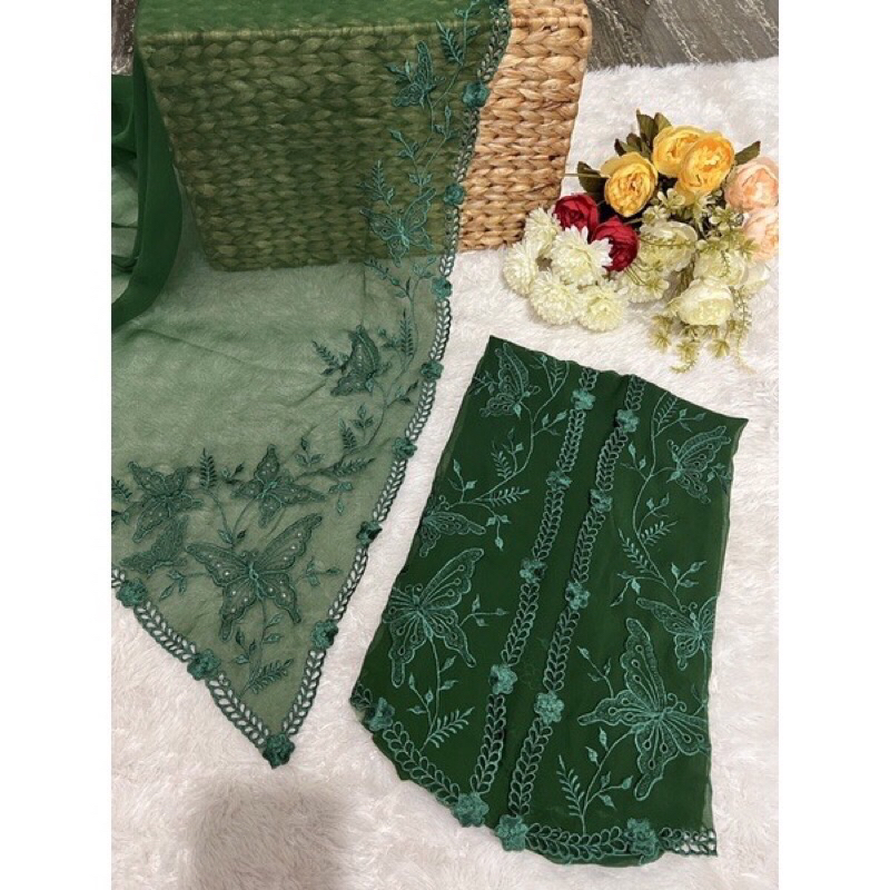 Kain kebaya bordir kupu laris
