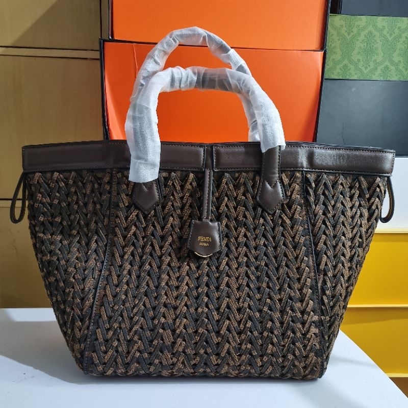 Tas Rajut Fendi Roma