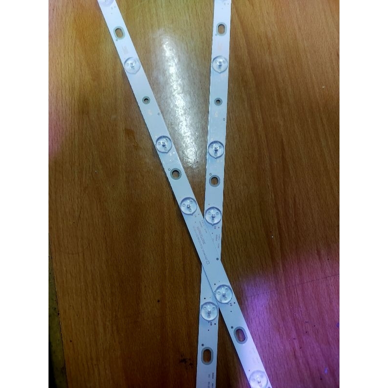 BACKLIGHT TV POLYTRON 24 INCH ORIGINAL TYPE PLD 24 harga per set