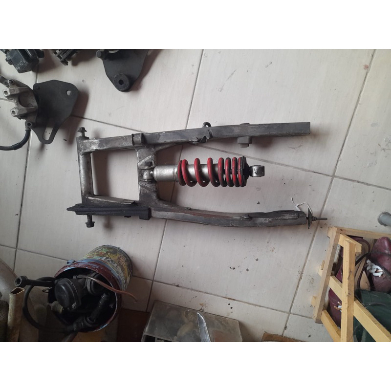 shock arm CBR 150 old