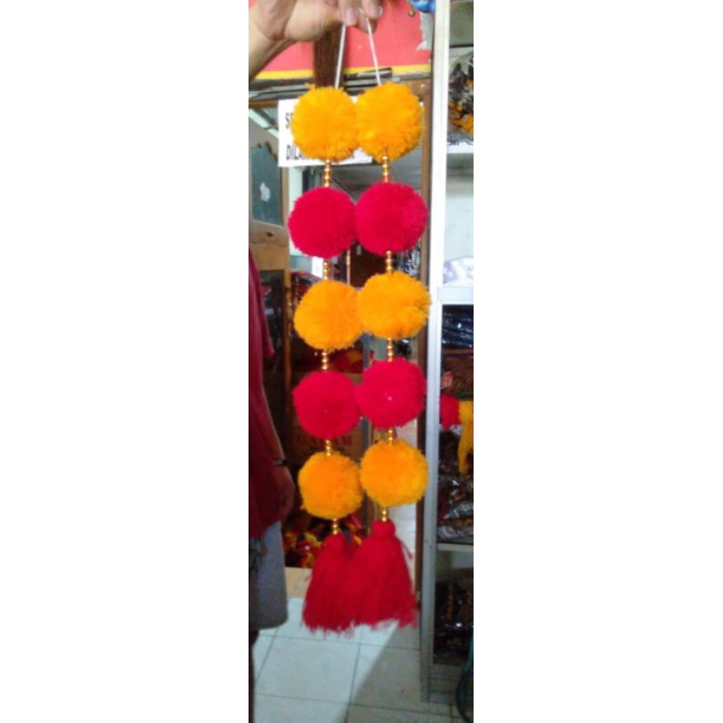 Buntal Tari, Buntal Celeng, Aksesoris Tari