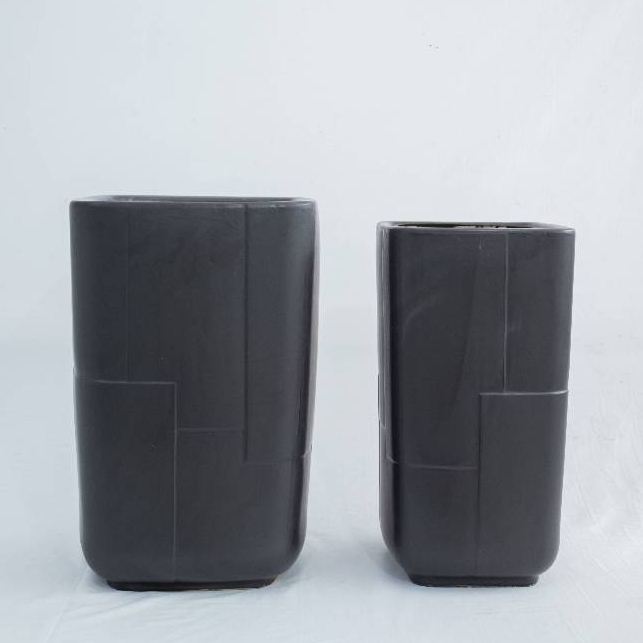 Pot tanaman hias pot bunga pot keramik model kotak warna hitam