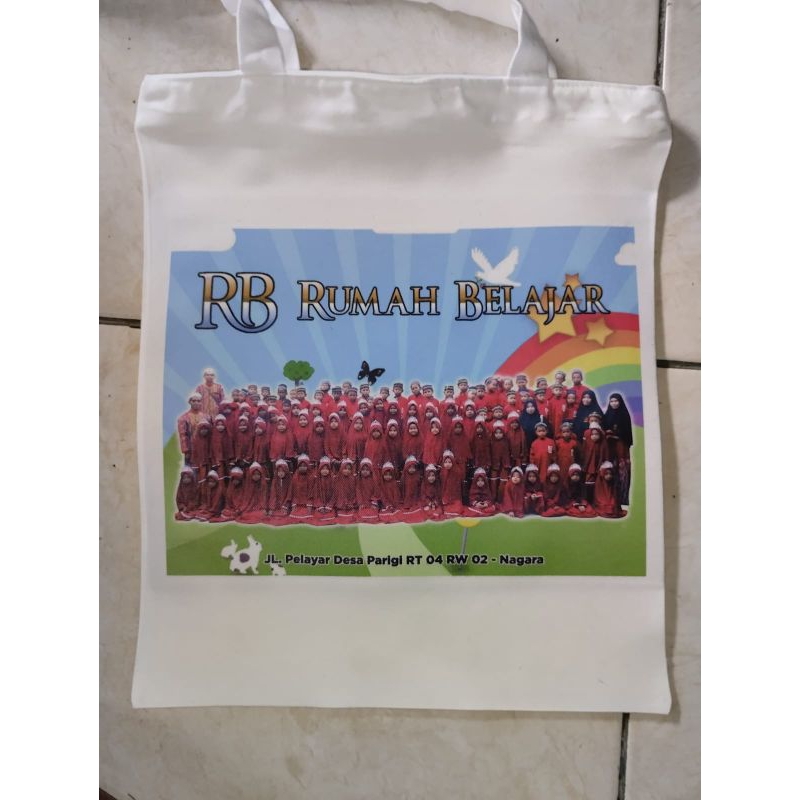 

totebag costum desain suka suka