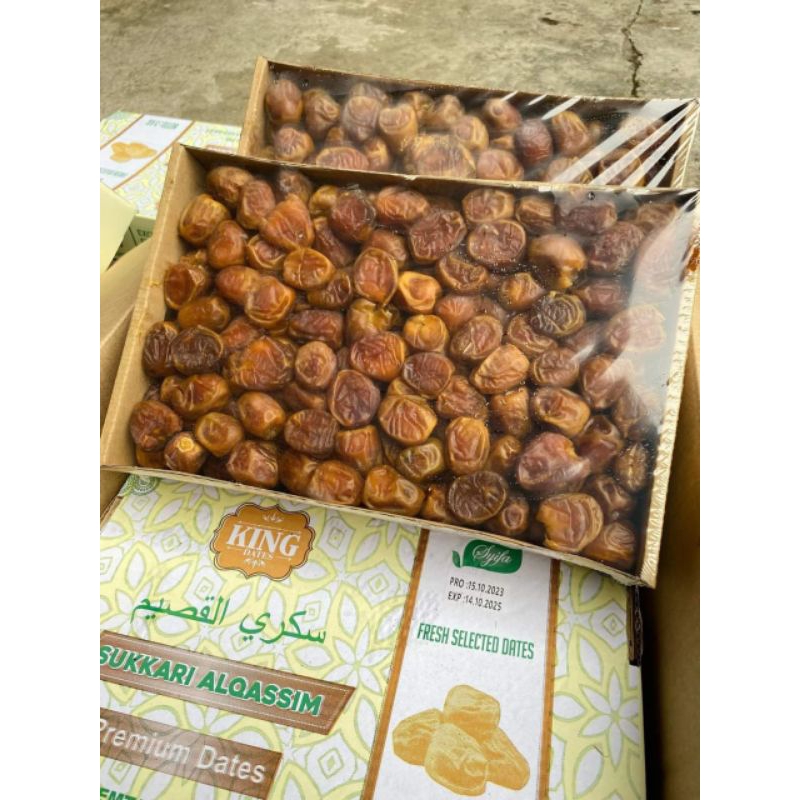 

KURMA SUKARI 3 KG BESAR MANIS & LEMBUT