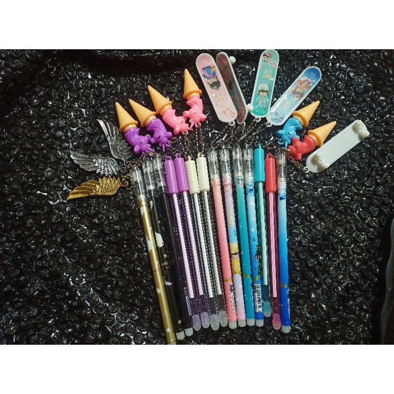 

pena karakter random ( reques tulis di pesan)...