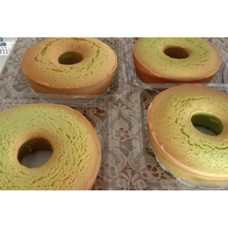 

Bolu pandan Besar