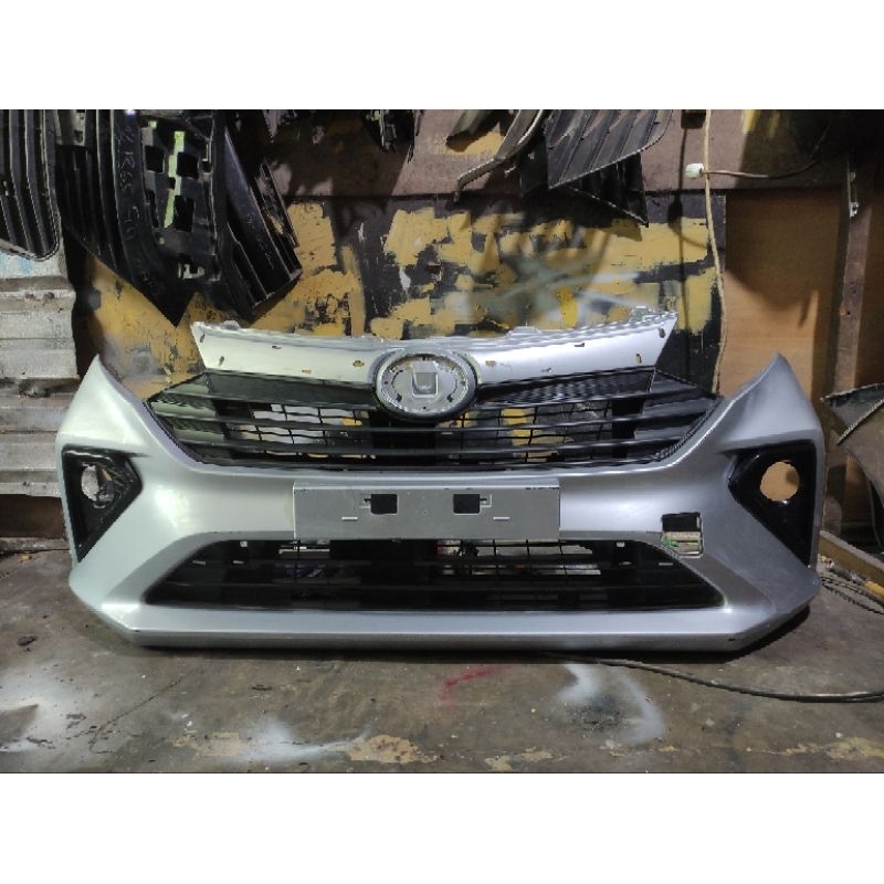 bemper depan sigra 2020 2021 2022 2023 sekond original