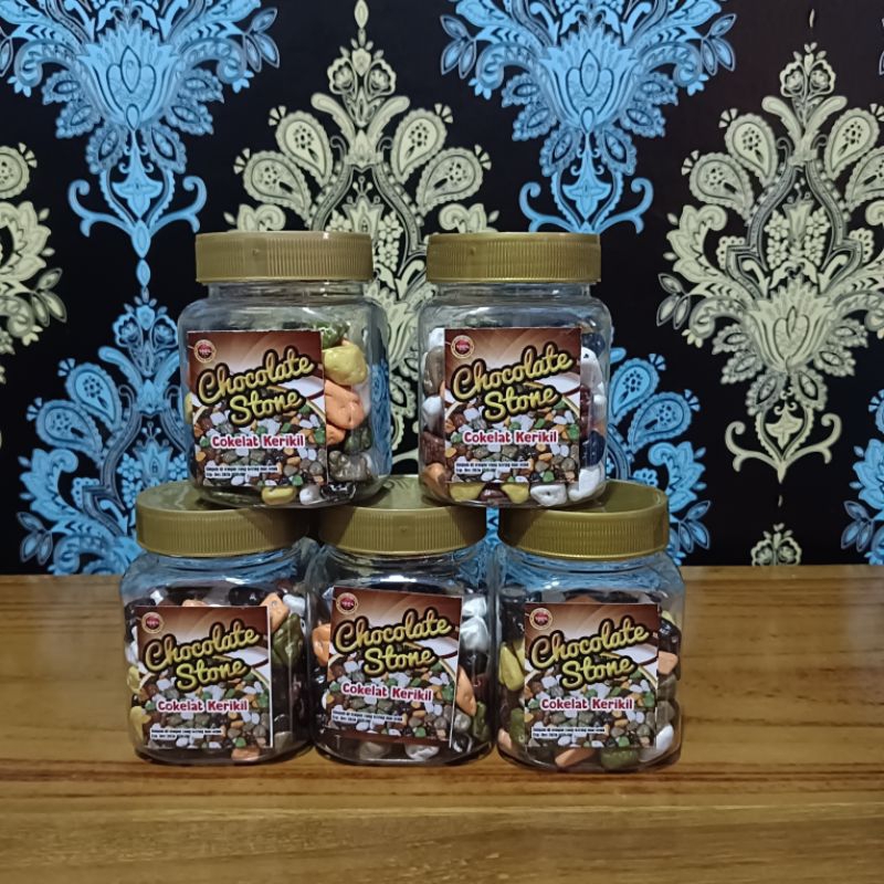 

Chocolate Stone Coklat Krikil ukuran 140gr