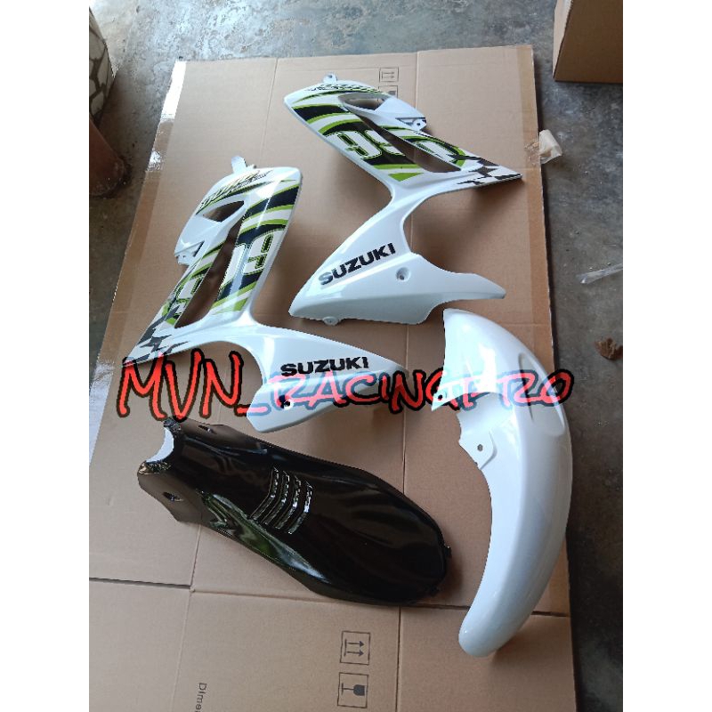 PAKET MURAH cover sayap tebeng sayapan + legcil + spakbor SUZUKI SATRIA F FU LAMA BARONG 2013 stiker