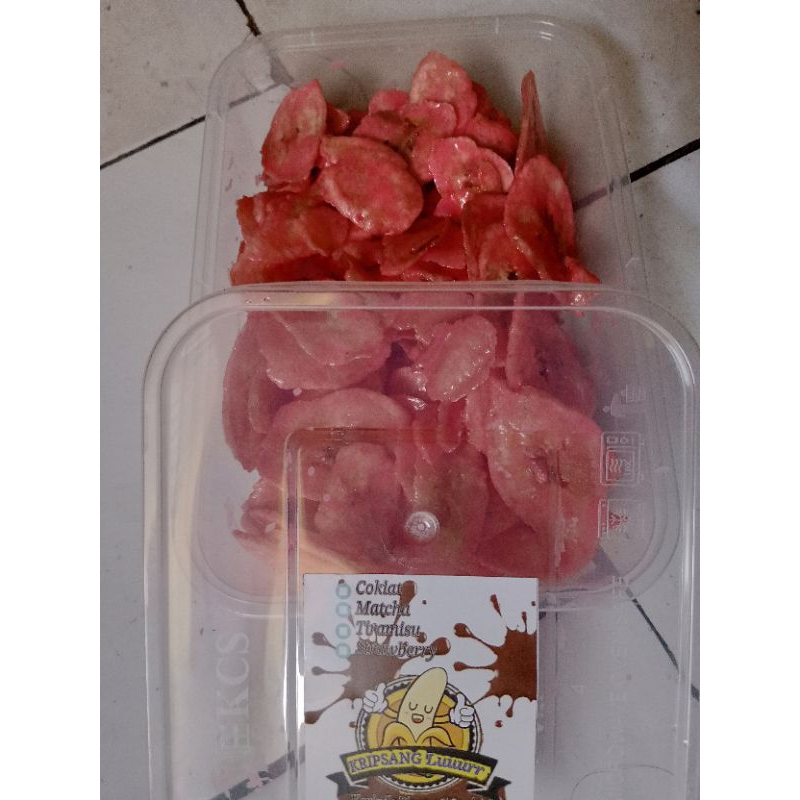 

Kripik pisang lumer box (500ml)