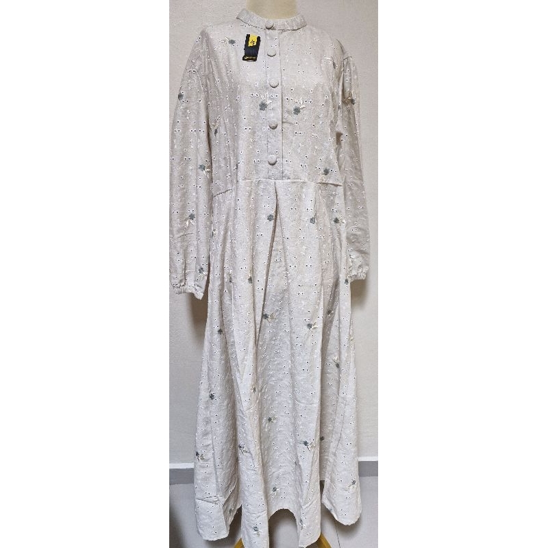 Gamis Embordery Motif Bunga/ Gamis Bordir Motif Bunga