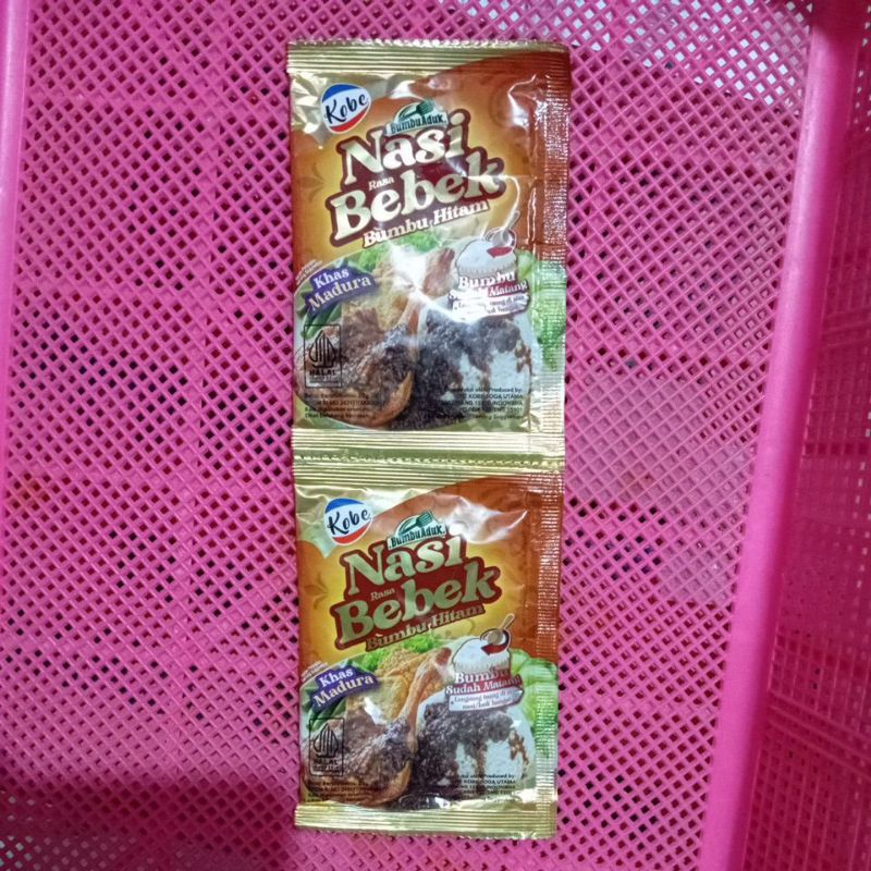 

KOBE BUMBU ADUK NASI BEBEK HITAM MADURA renceng 10'S
