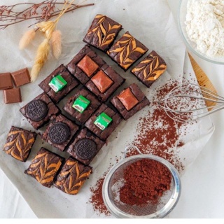 

Brownies Fudge (20×10cm) | Hampers | Brownies Premium | Fudgy Brownies | Fudge Brownies | Brownies Lumer | Hampers Lebaran Idul Fitri