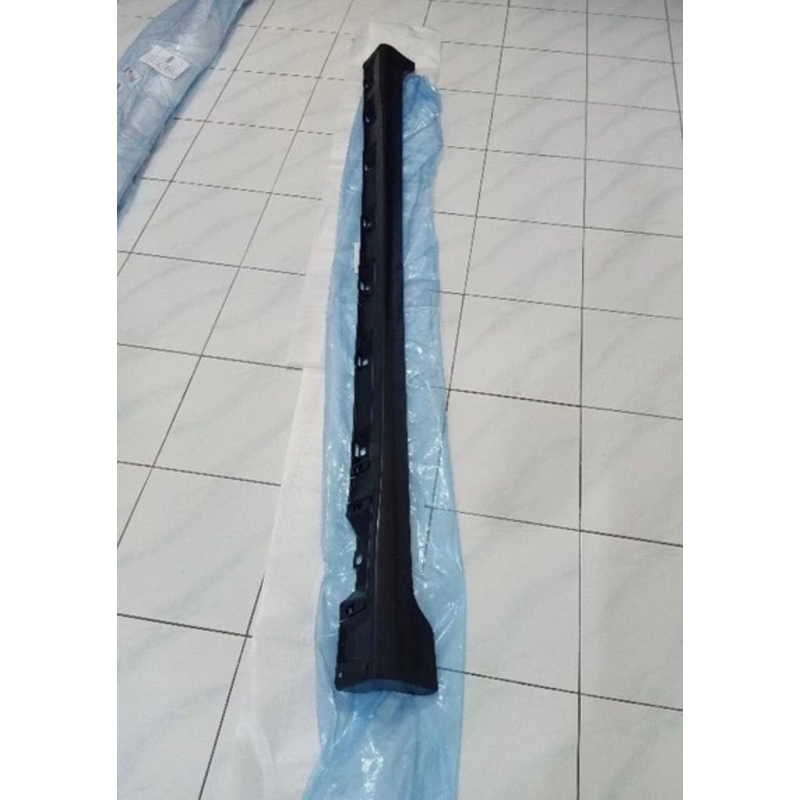 Side skirt SIDESKIRT innova V