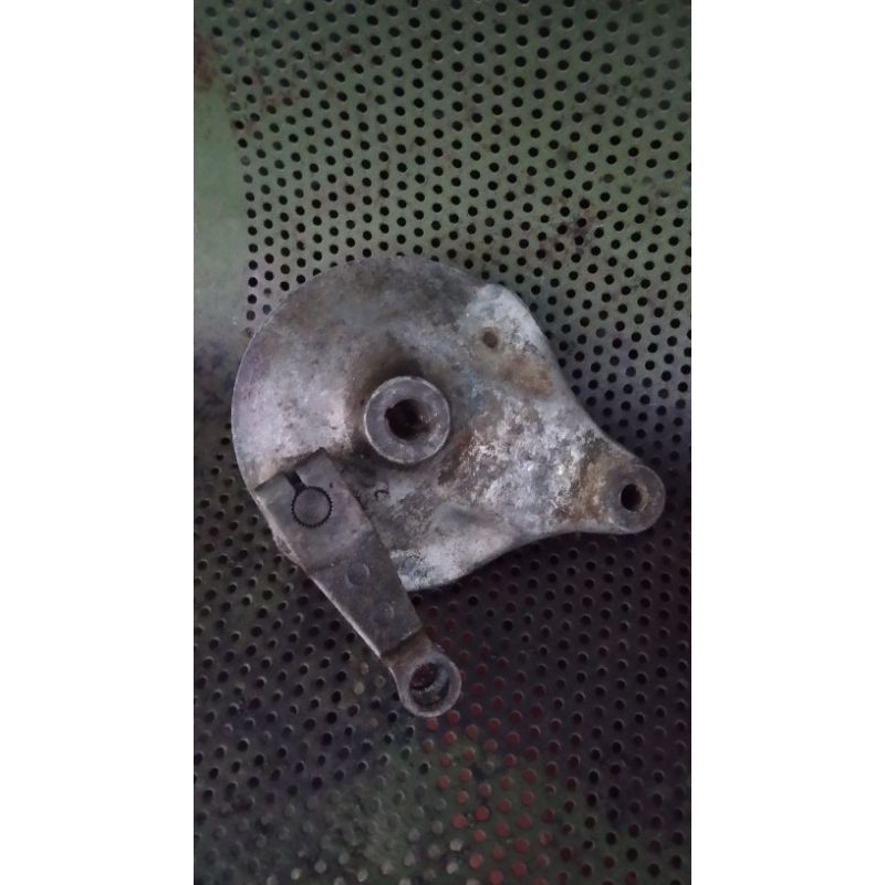 tutup tromol belakang honda c70 c700 c800
