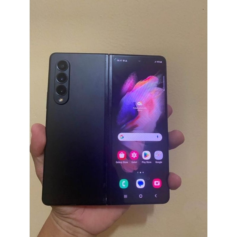 samsung z fold 3 minus lcd dalam pecah