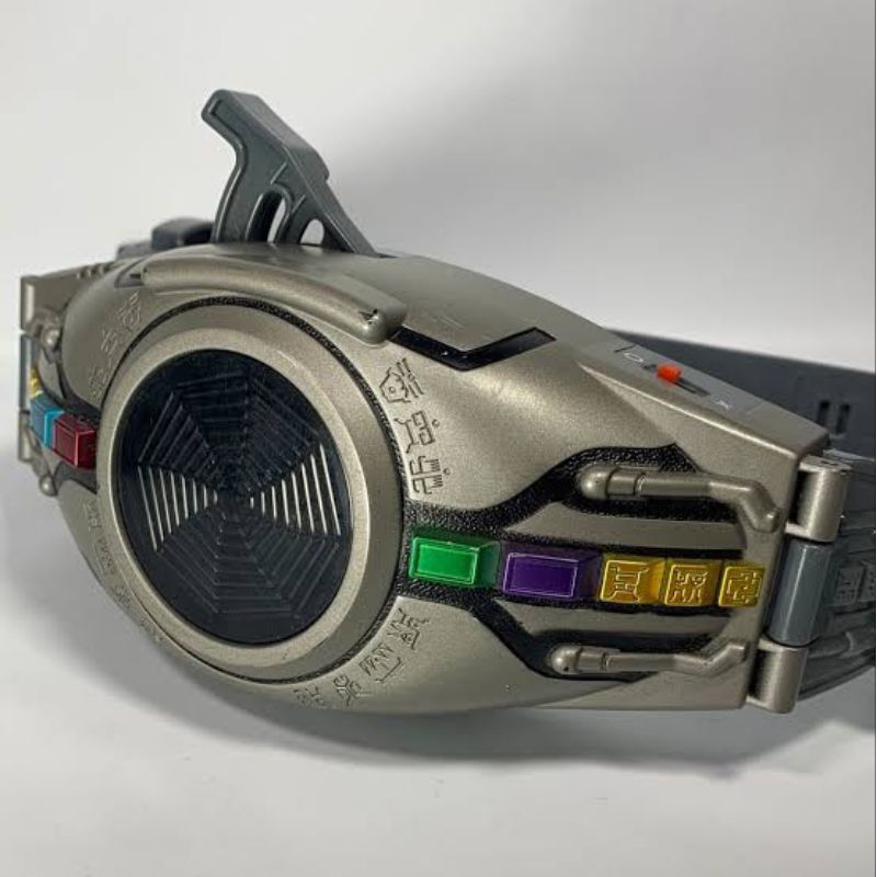 pelunasan kostum kamen rider kuuga