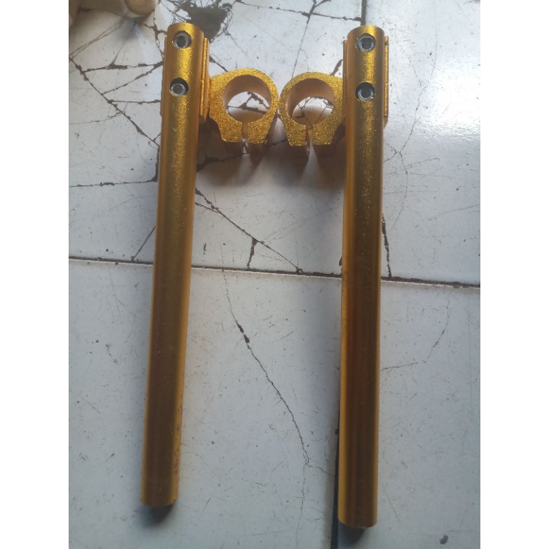 setang jepit variasi suzuki satria fu 150 cc