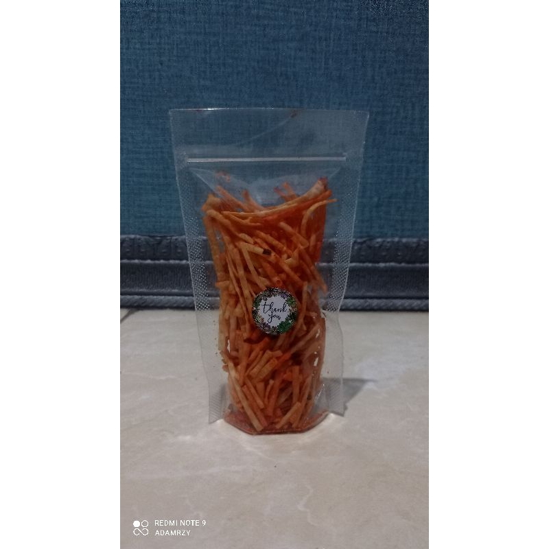 

cemilan pangsit pedas