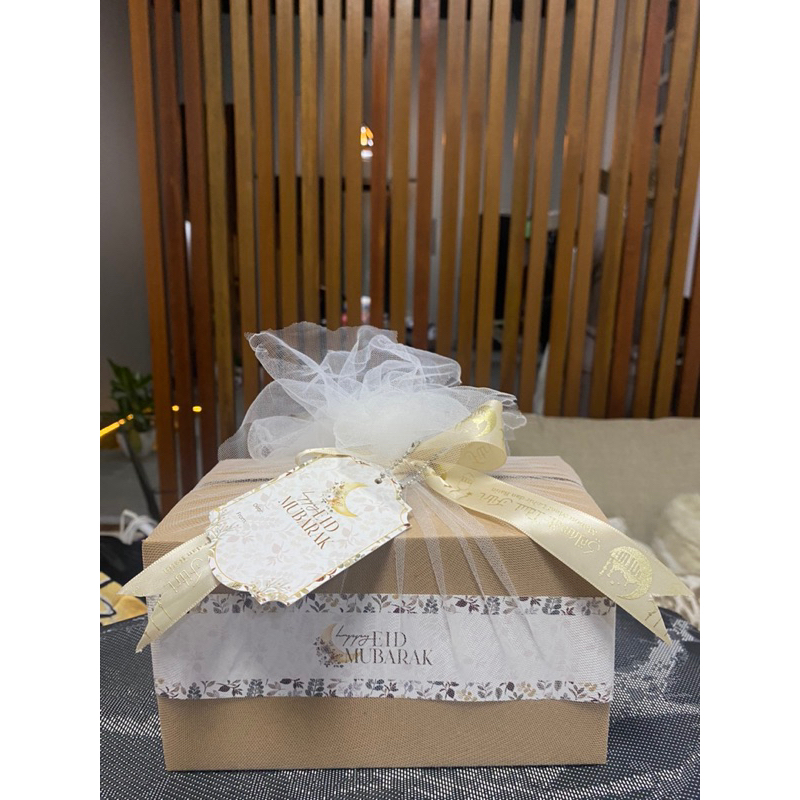 

HAMPERS NASTARALMOND