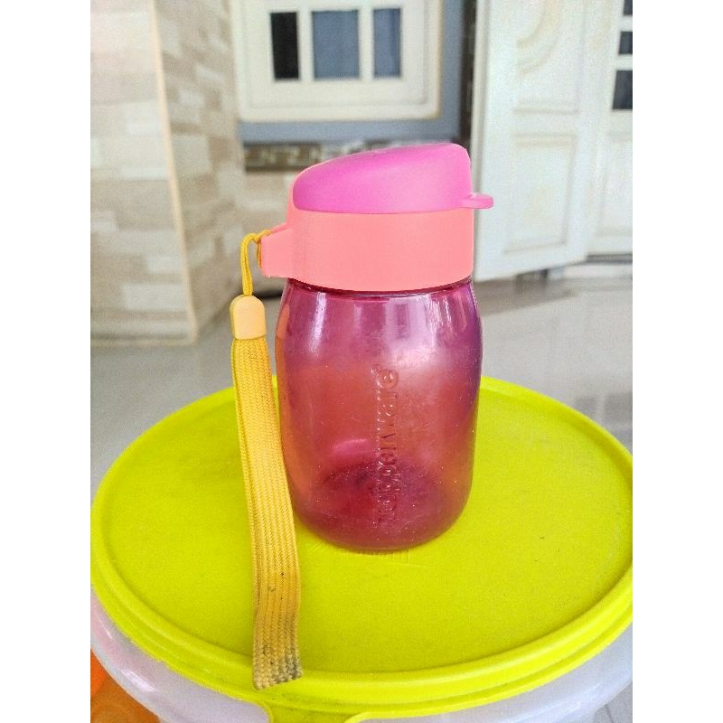 botol minum anak cute to go 360ml kristal Tupperware second preloved