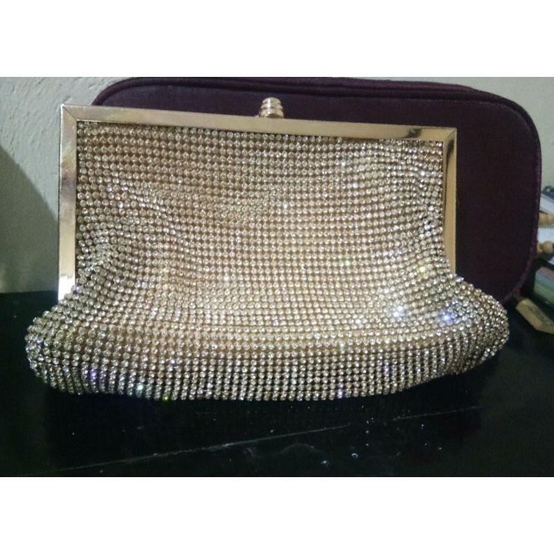 Tas Kondangan wanita Gold