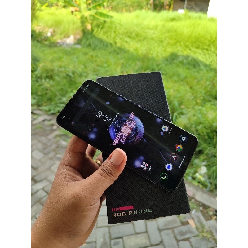 Asus rog phone 5 resmi tam