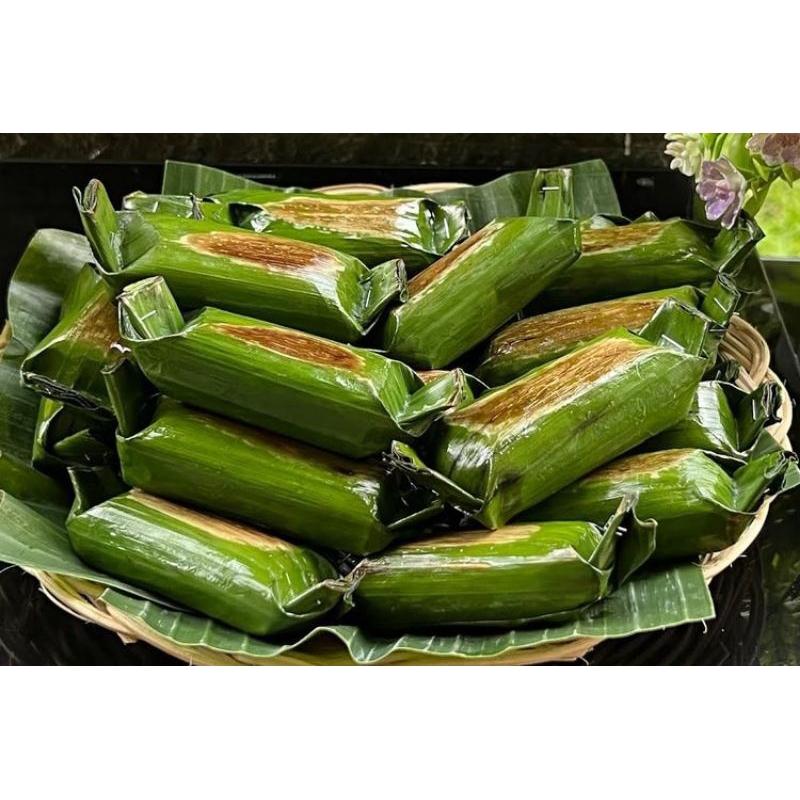 

lemper bakar/kukus isi abon/ayam suir