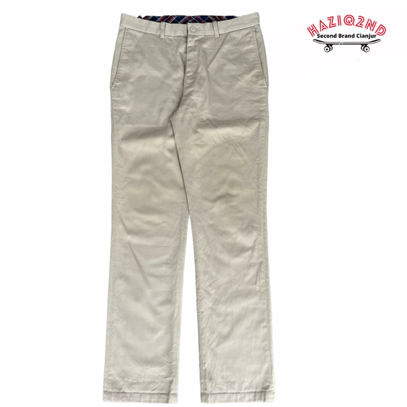 CELANA CHINO FRED PERRY