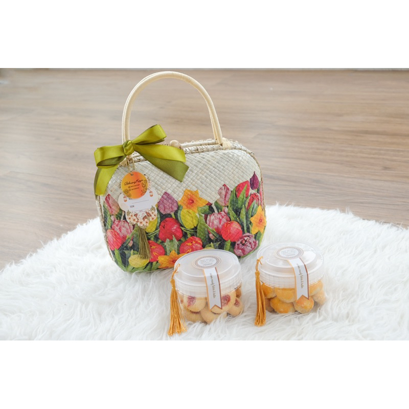 

Malika Hamper