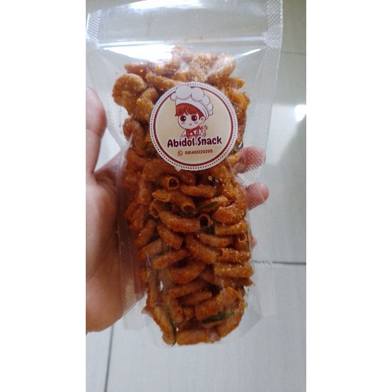 

MAKARONI PEDAS DAUN JERUK GURIH / MAKARONI PEDAS ABIDOL SNACK