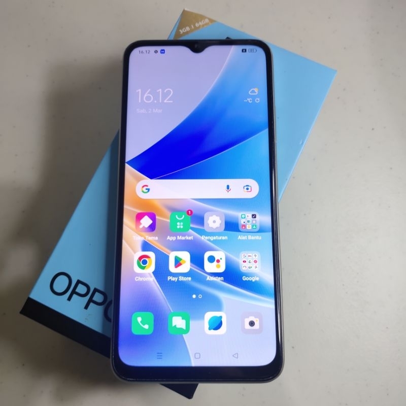 HP Smartphone Second OPPO A17k RAM 3 GB/ ROM 64 GB; Warna: Emas