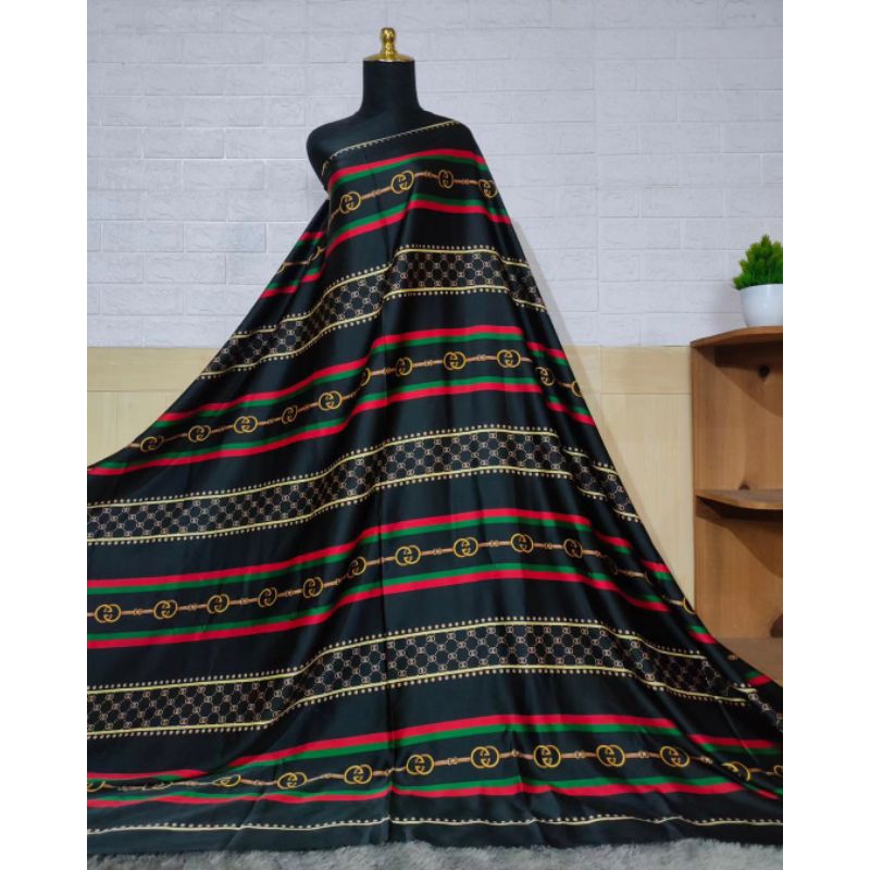 kain Italian silk satin sutra motif gc