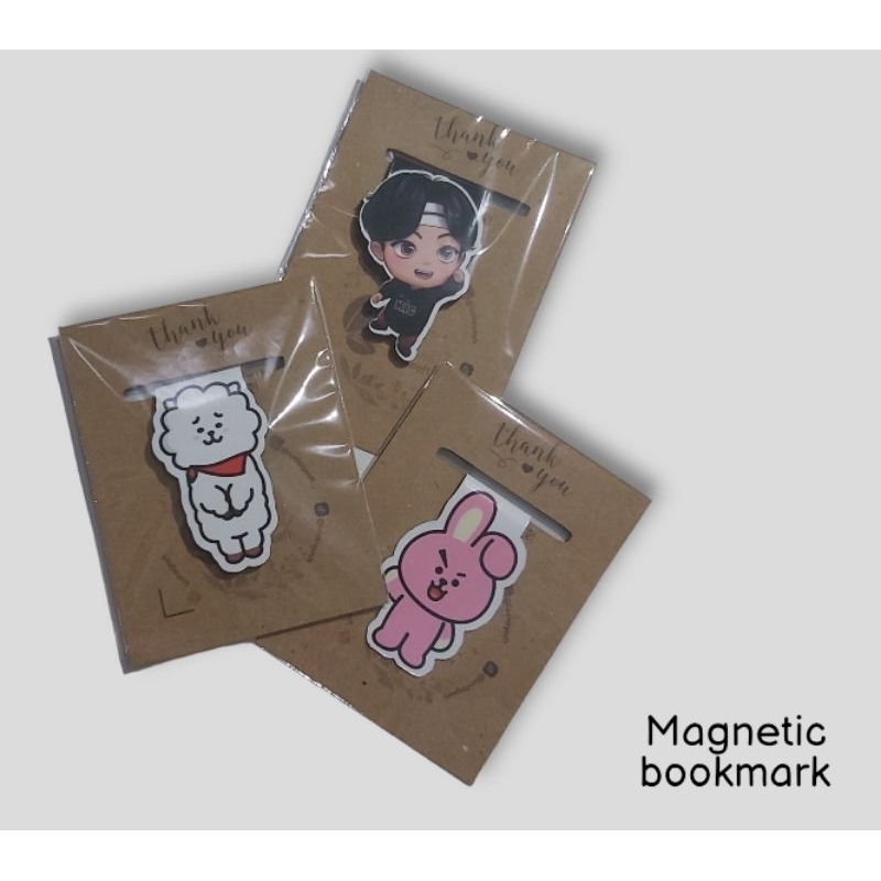 

Magnetic Bookmark // Pembatas buku // Penanda halaman