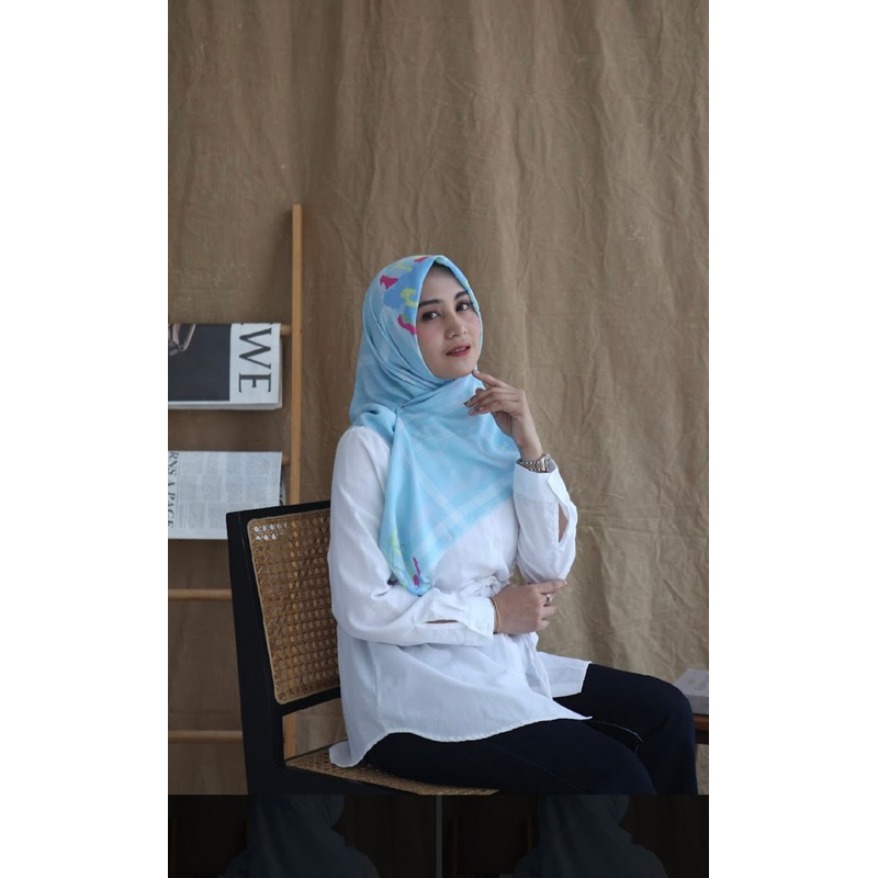 Massannang Series - Scarf Lontara Lagosi Biru