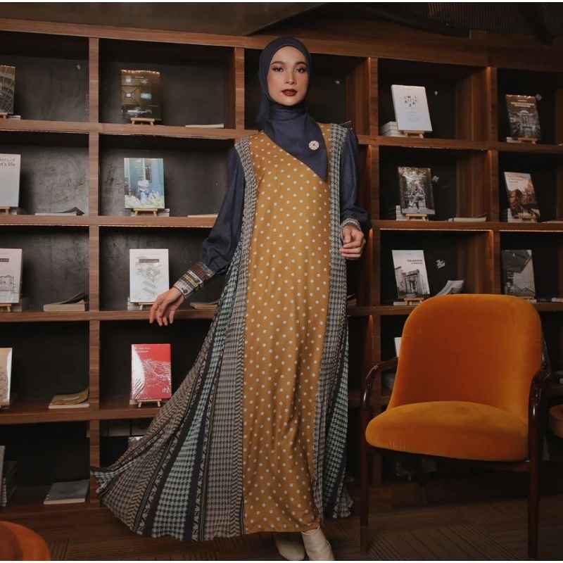 MINDY DRESS ZASKIA SUNGKAR "M"