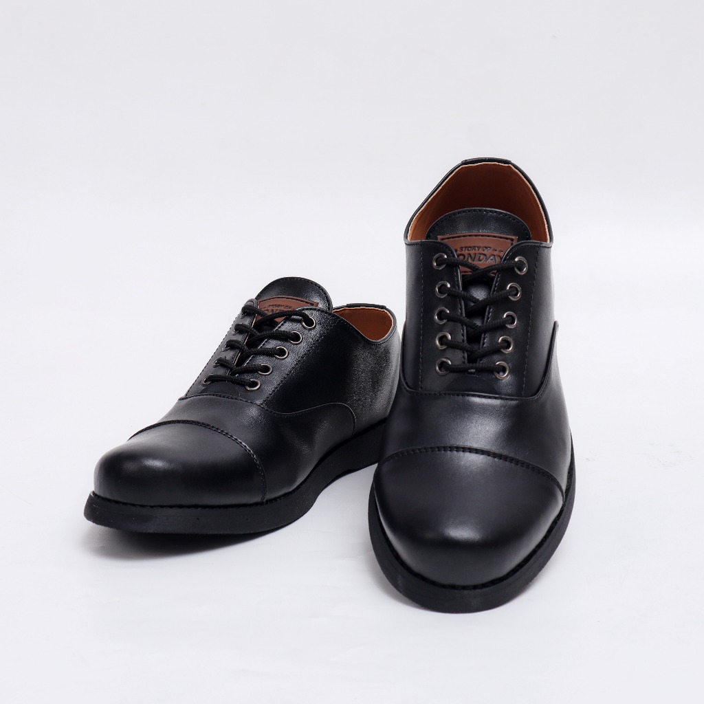 MNDY Official - Oxford Full Black - Sepatu Pantofel Pria Dewasa Formal Casual Kulit Kerja Resmi Kondangan Original Image 4