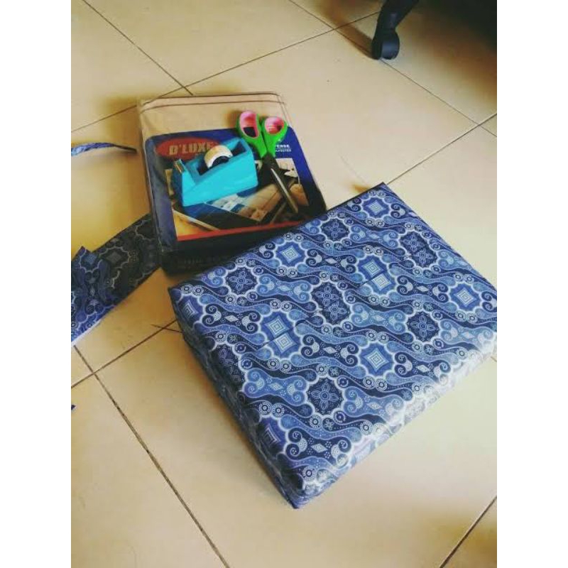 

Bungkus Kado