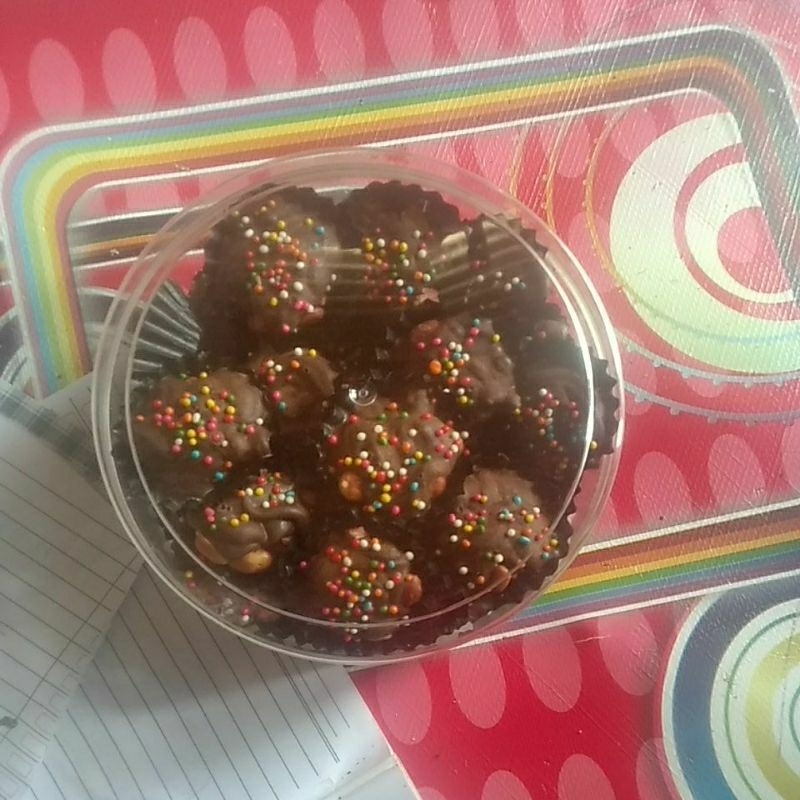 

kacang cokelat
