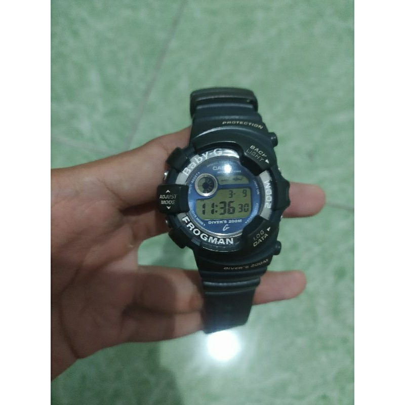 G-Shock Baby-G BGW-100 Frogman