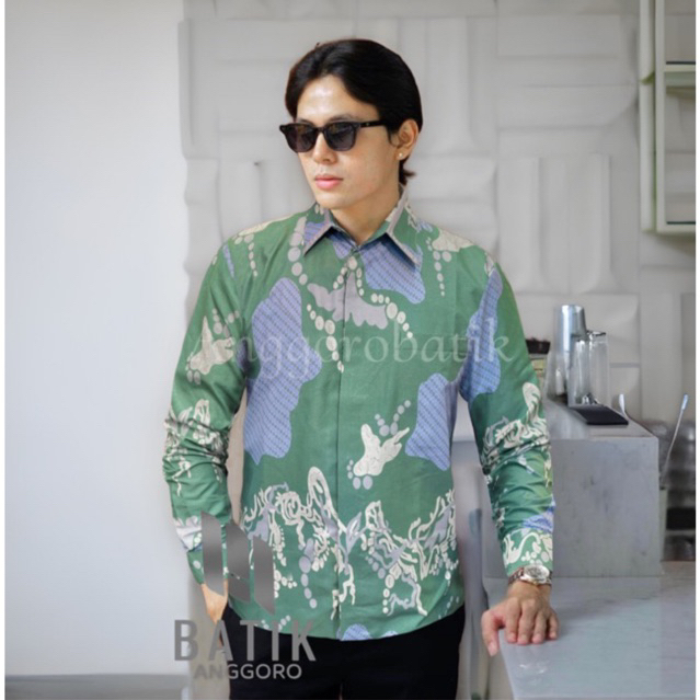 Kemeja Atasan Pria Batik Terbaru Lengan Panjang Slimfit Warna Hijau Sage Green