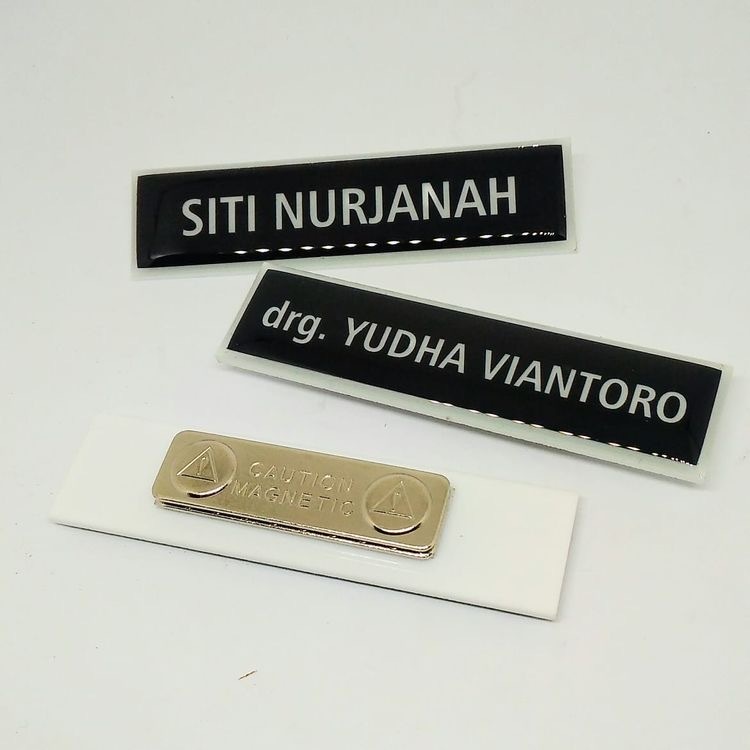 

NAMETAG CUSTOME NAMA DADA PIN CUSTOME