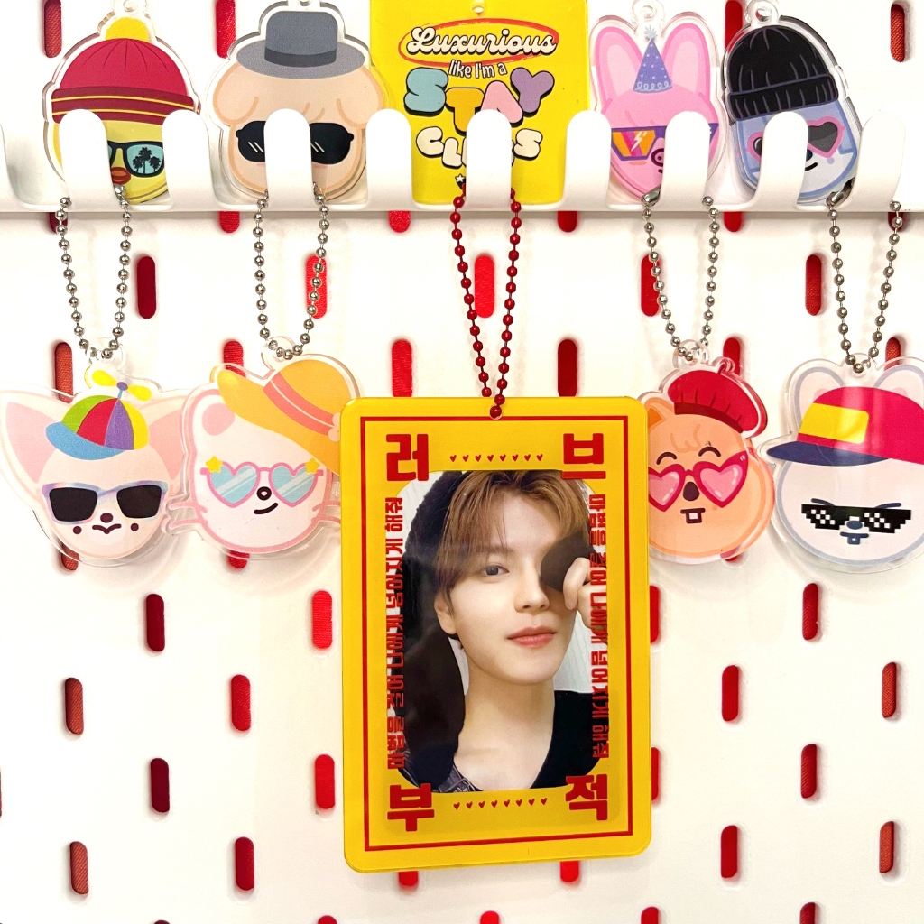 

[POPSINSTUDIO] Last Stock - Stray Kids Love Charmer Amulet Acrylic Card Holder Cahol Photocard Polaroid PC Frame Tag ID Card Case