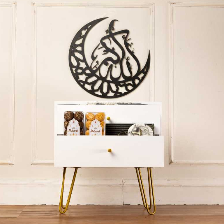 

Special Furniture Parcel Hampers Premium Eid Lebaran Ready Stock (Parcel Q)