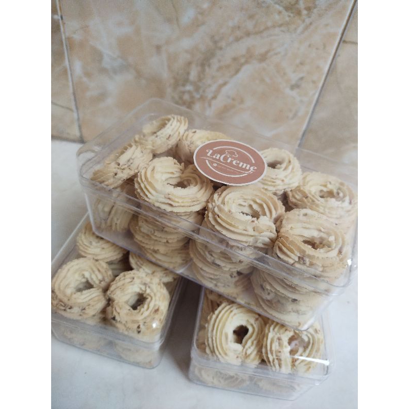 

SAGU KEJU CRUNCHY TOPLES 350GR ASLI KEJU EDAM