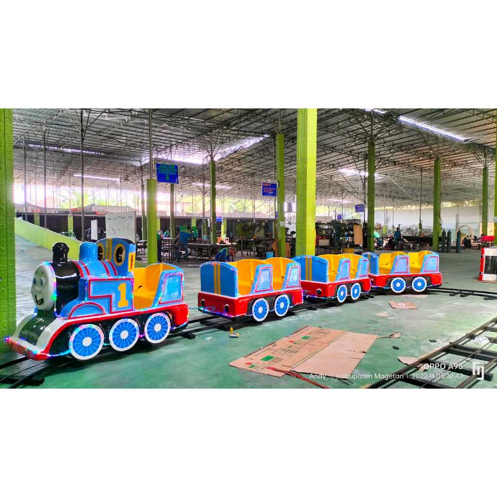 odong odong kereta lantai