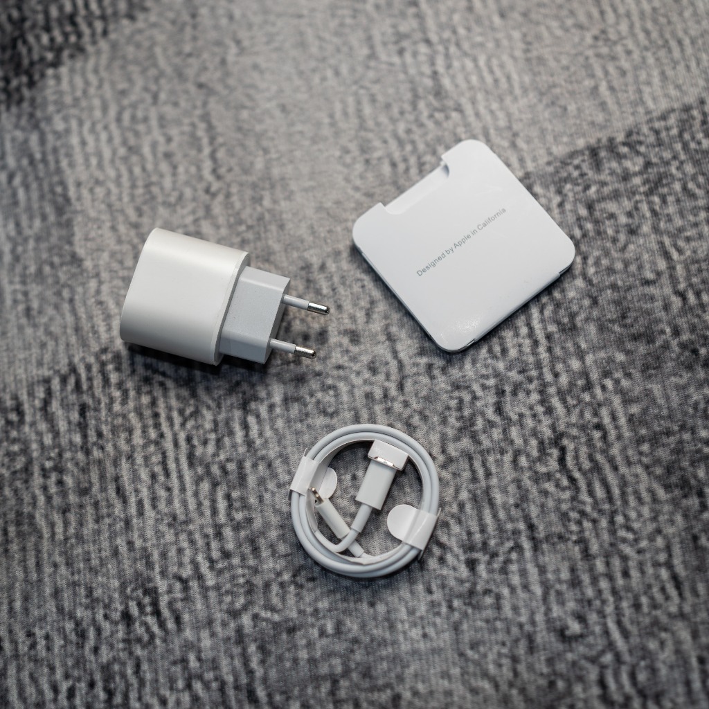 Charger Adaptor Iphone All Type-Cas Iphone Original 20W